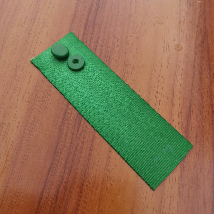 Avtomobil Təhlükəsizlik Kəmərinin Rəngini Dəyişdirən Uyğun Limit Toqqası Yerləşdirmə Tokası Bolt Sürüşməyən Düymə İsti ərimədən Əllə Quraşdırma