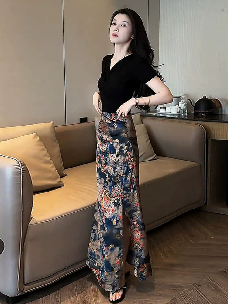 Qadınlar üçün yay moda temperament kostyum yubka 2026 yeni nazik qısaqol köynək yüksək bel yarıq yubka iki parça dəst