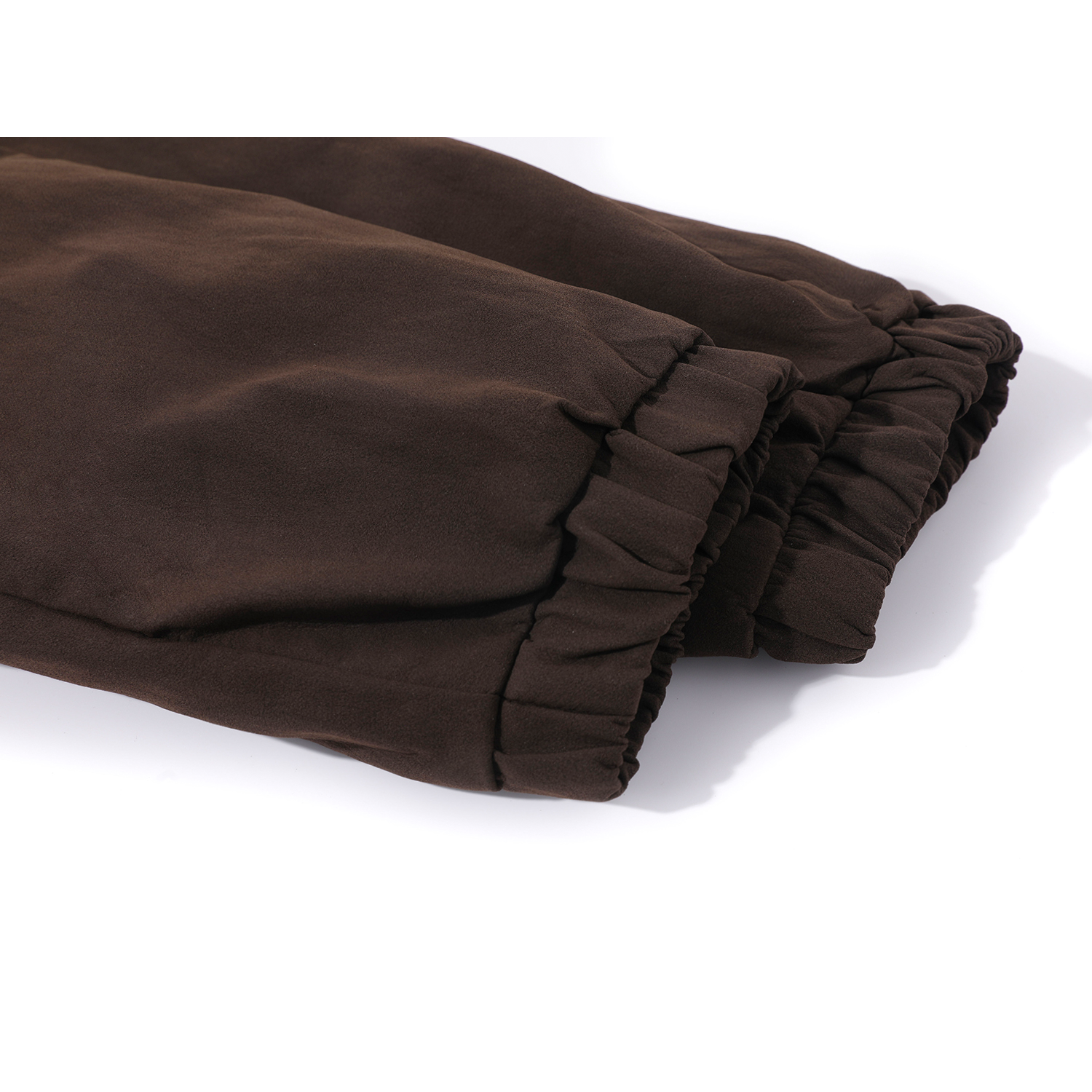 Chorlisa-nın yaxa dizaynlı şık və çoxfunksiyalı retro stilli dəri gödəkçəsi payız və qış üçün idealdır. Dəbi və stili sevən qadınlar üçün əla seçimdir.