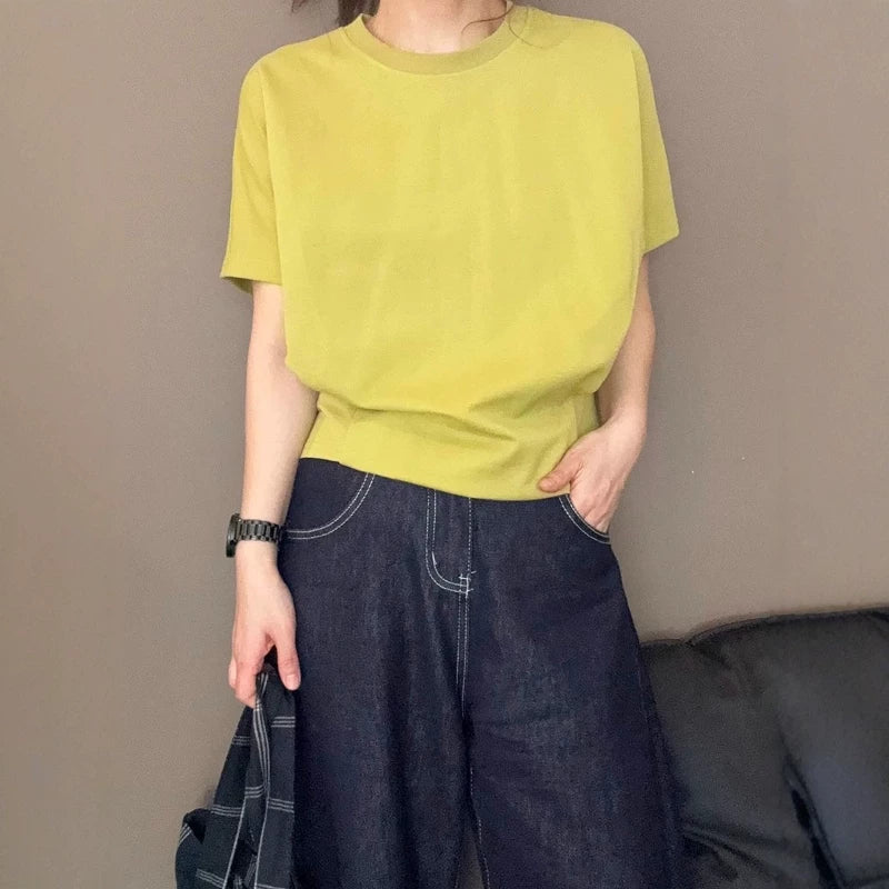 Böyük Ölçülü Qadınlar üçün İncə Fit Qısa Qollu Futbolka, 2026 Yay Yeni Modeli, Qəşəng, Dəbli, Gənc və Qarın Gizlədən Top