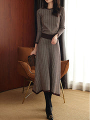 2025 Payız/Qış Yeni Stil, Dəbli, Gənc, Retro Üslublu Yüksək Zolaqlı Örgü Top və Ətək İki Hissəli Dəst