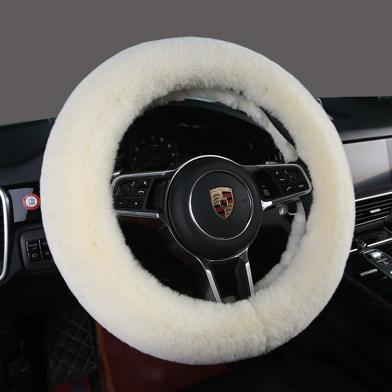 Car steering wheel cover, soft, warm, non-slip, soft and comfortable for winter, universal car interior accessory.