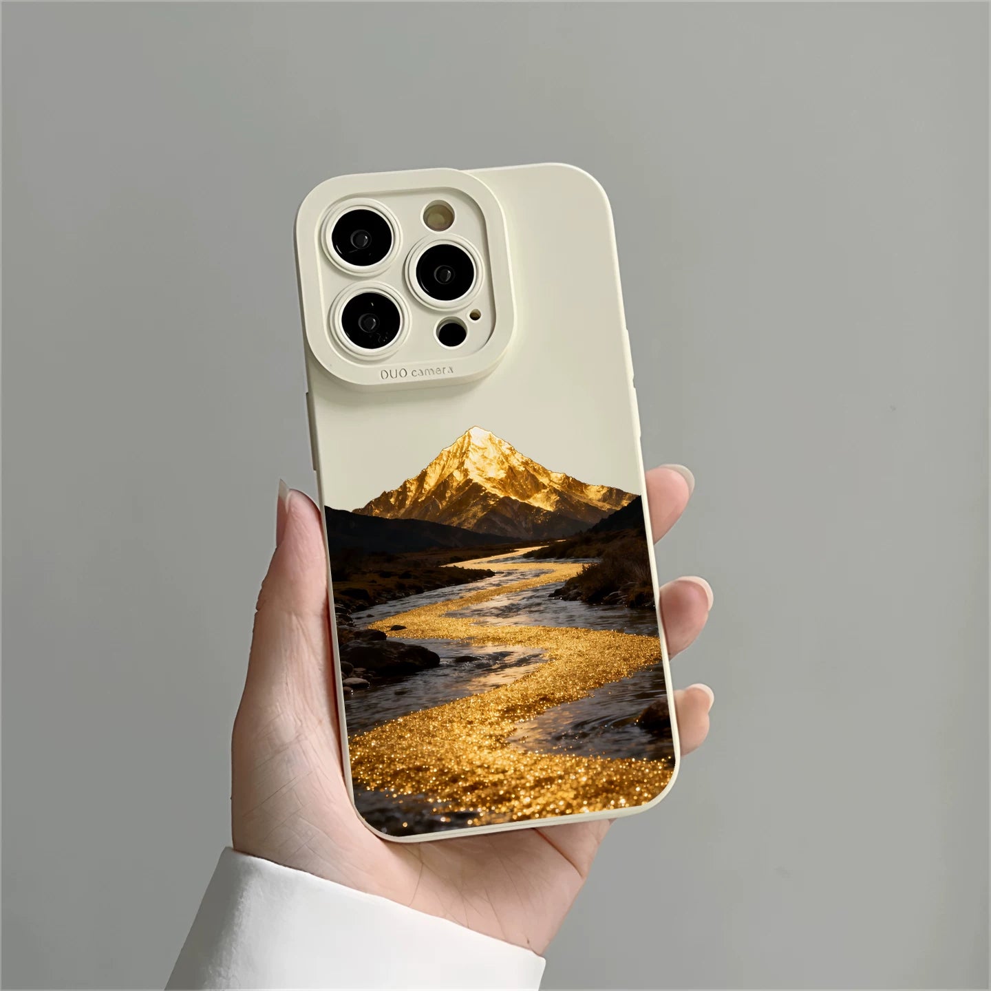 Qara qızıl enerji axını suyu iPhone17pro güzgü 16promax sadə 15Pro Apple 14 mobil telefon qutusu xsmax makiyaj 13 fortune 12 cüt 7 dağ zirvəsi 8plus yaradıcı x üçün uyğun qızıl çıxarır