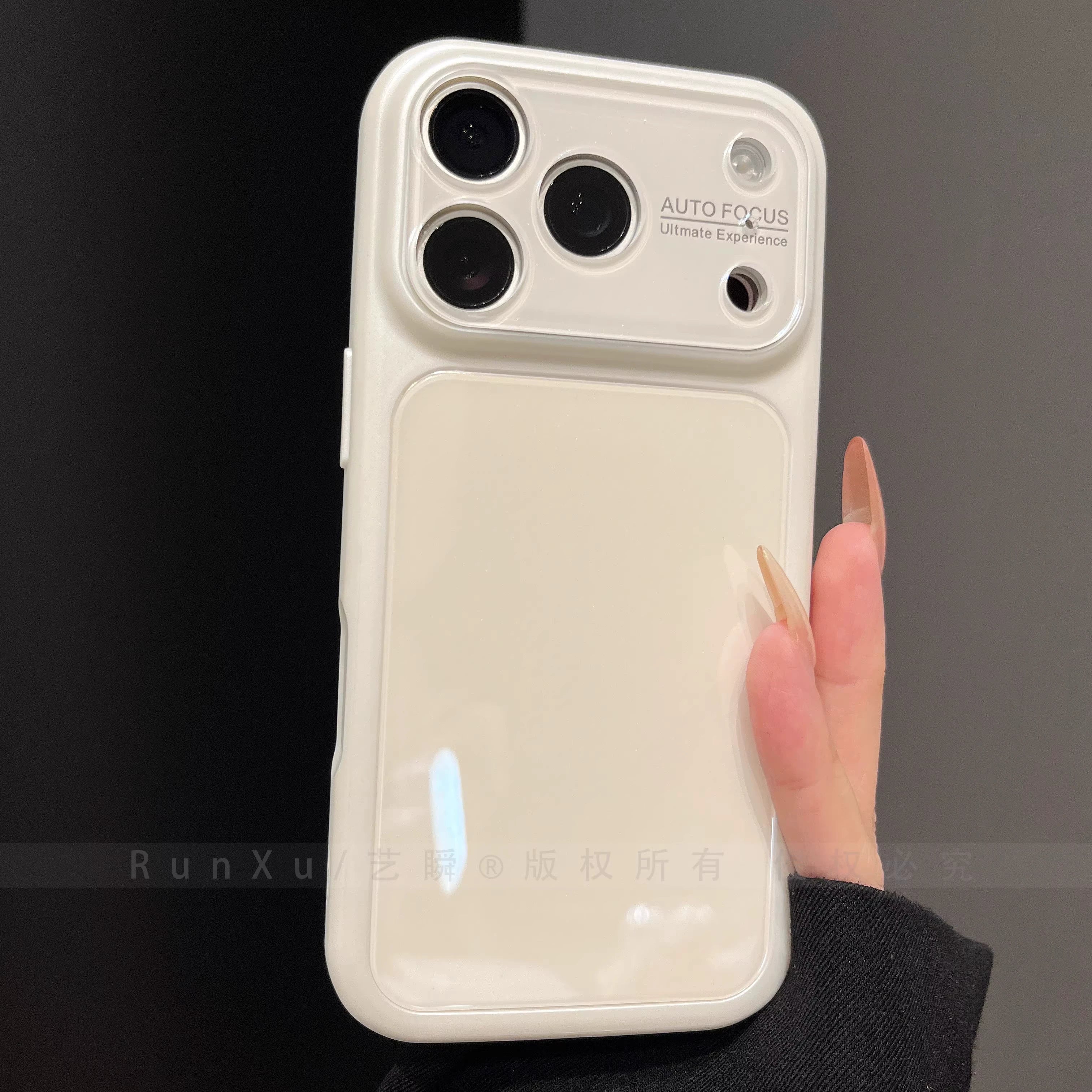 Parlaq partlamaya davamlı temperli şüşə dayaq qabığı Apple 17ProMax cib telefonu üçün uyğun yeni iPhone16pro 360° fırlanan stend 15:00 qadın 17 düşməyə qarşı hər şey daxil qoruyucu örtük