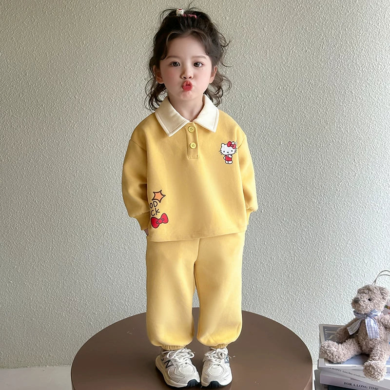 Annakids Koreya dəbli uşaq geyimləri brendi qızlar üçün payız və qış üçün yun astarlı idman kostyumu dəsti, iki ədəd polo yaxalıqlı sviter də daxil olmaqla.