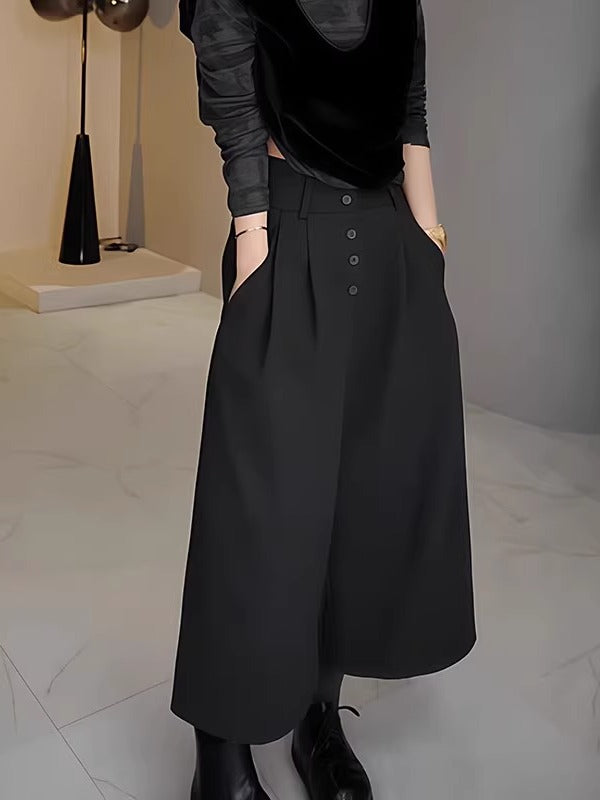 Qadın qara qısa kostyum şalvarı, yaz üslubunda, böyük ölçüdə, yüksək belli, arıqladıcı, büzməli dizayn, gündəlik və boş enli şalvar.