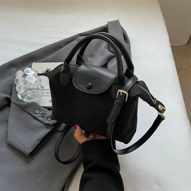 Luxury daily high-end women's bag, 2025 new style, lightweight nylon dumpling bag, cross-body bag for going to work