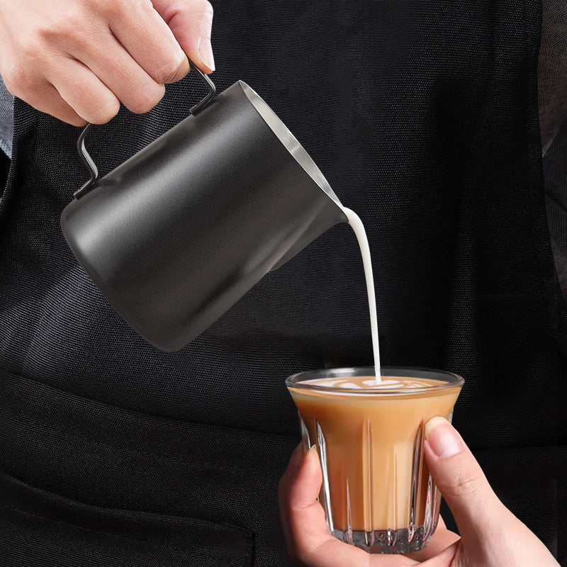 Qəhvə latte sənət stəkanı latte sənət silindri 304 paslanmayan poladdan hazırlanmış latte sənət artefaktı süd silindrli süd köpüyü stəkan sivri dimdikli kran ağızlı süd köpüyü fincanı