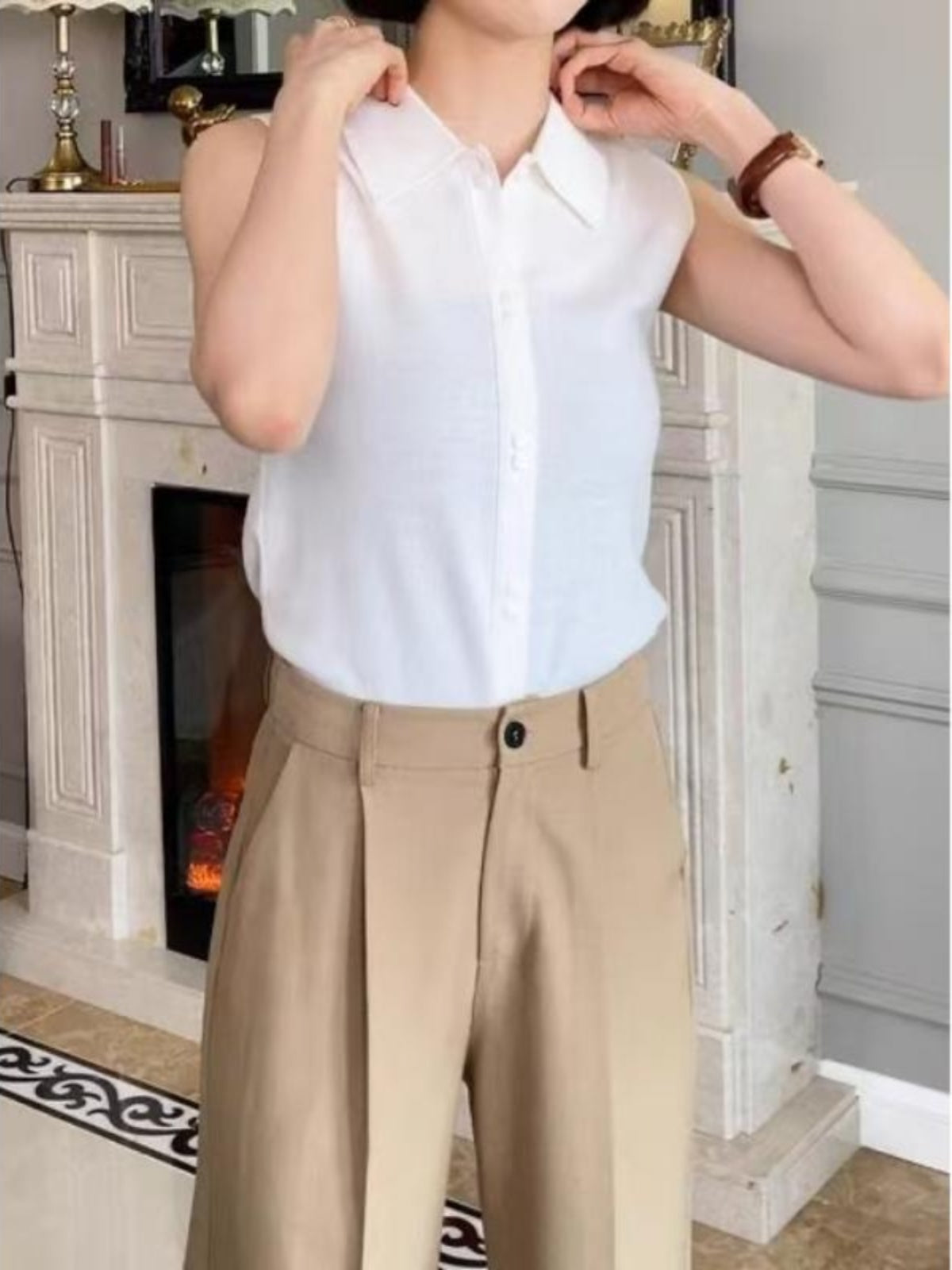 Böyük ölçülü qadın dəbli yaxalıqlı qolsuz toxunma jilet, yeni 2026 yaz/yay üslubunda, incə oturuşlu və yaraşıqlı üst qat.