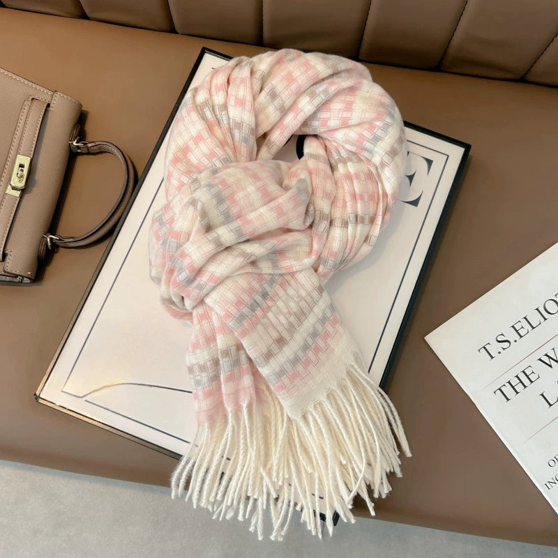 Kişilər və qadınlar üçün açıq-ağ rəngli dama-dama şərf, 2025-ci il yeni Koreya üslubunda, yüksək səviyyəli və çoxfunksiyalı, tələbə hədiyyəsi kimi mükəmməl, isti boyun isidicisi.