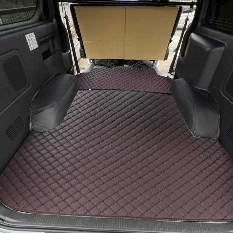 Honkonq versiyası olan Hiace VAN 200 seriyalı arxa baqaj/yük döşəməsi üçün uyğundur