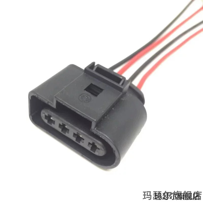 2013-cü il yeni Santana, yeni Jetta, Skoda və Rapid modelləri üçün alışdırma bobininin şamları, yüksək gərginlikli bobin şamları və naqil qoşquları ilə uyğundur.