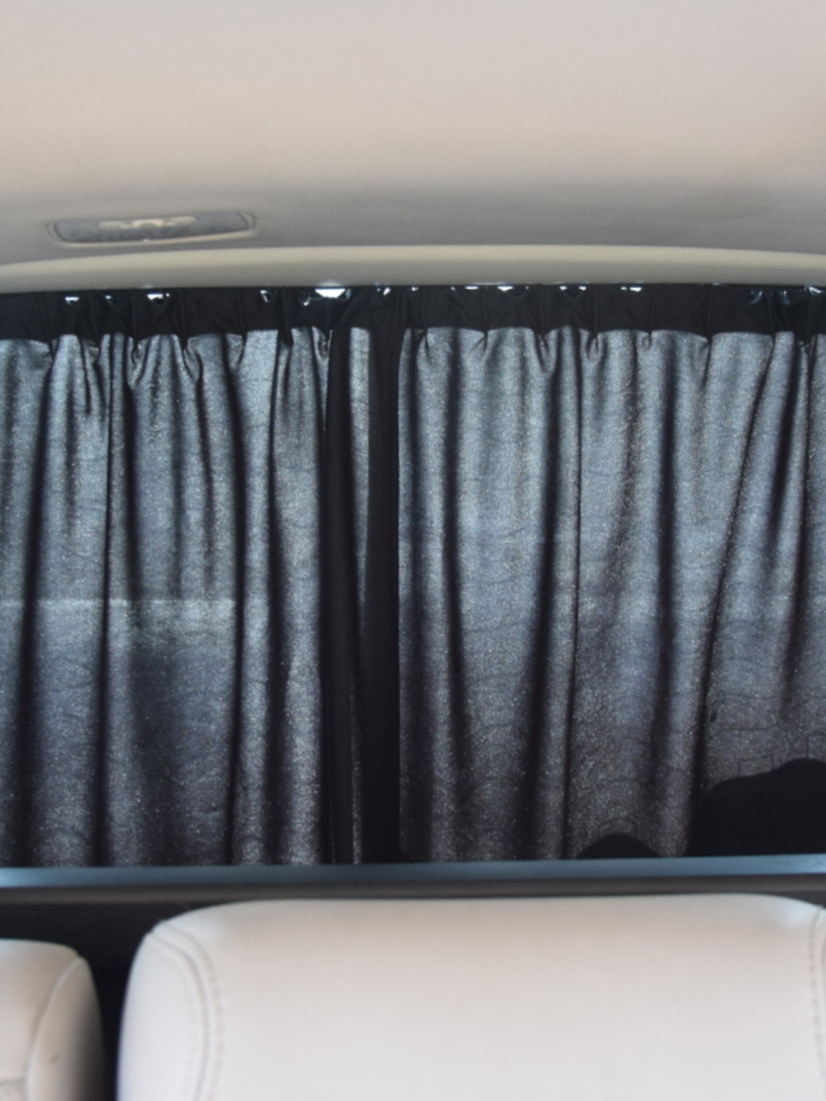 Avtomobil pərdə izi, avtomobil salonu üçün günəşdən qoruyucu örtük, arxa pəncərə, arxa ön şüşə üçün günəşdən qoruyucu örtük, avtomobilin günəşdən qoruyucu pərdəsi.