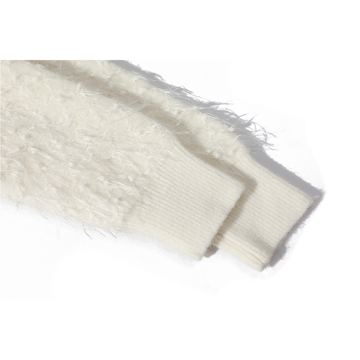 Cholisa-nın 2026-cı ilin yaz və payız mövsümü üçün mükəmməl olan super şık qırmızı qadınlar üçün sviteri, dəbli və populyar trikotaj top geyimidir.