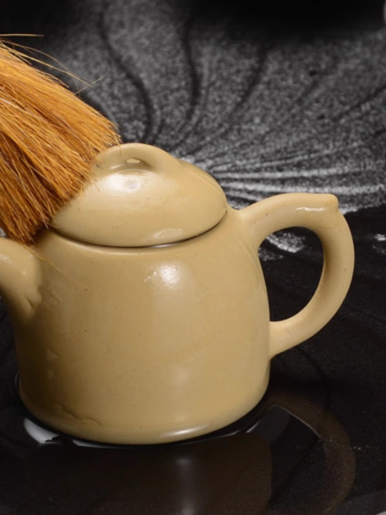 Butik çay heyvanı bəzəkləri mini bənövşəyi gil qablar, kiçik cib barmaq ucu qablar, çay oyuncaqları, çay dəstləri, çay masaları, kunq fu çay dəstləri saxlaya bilər.