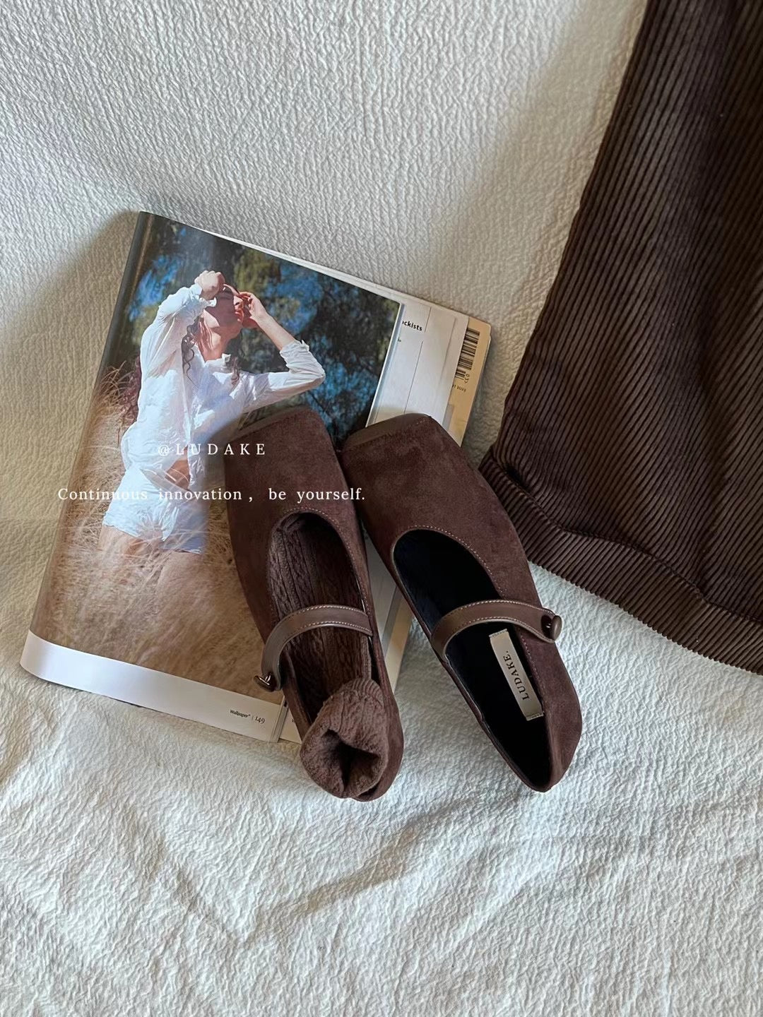 JINXINGQI Retro Zamşa Kvadrat Barmaqlı Mary Jane Ayaqqabıları, Kəmərli Qayışla - Fransız Qəşəng və Çoxfunksiyalı Düz Ayaqqabılar