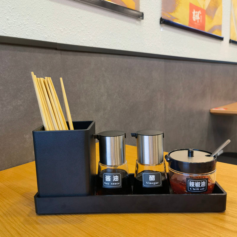 Kommersiya yemək çubuq qutusu dəsti soya sousu sirkə qazanı ədviyyat şüşəsi restoran xüsusi mətbəx gözəl bibər qabı diş çubuğu qutusu