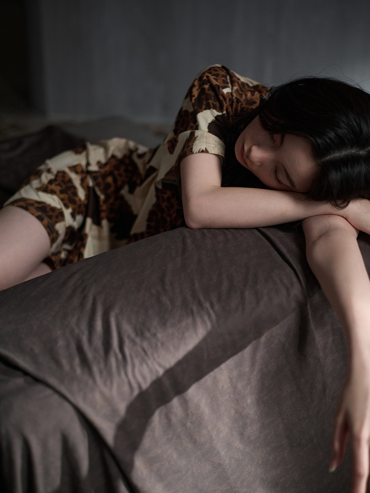 Qadınlar üçün Tongyu yumşaq modal pambıq pijama, yeni yay geyilə bilən qısaqol şort kostyum, sərin ev paltarları