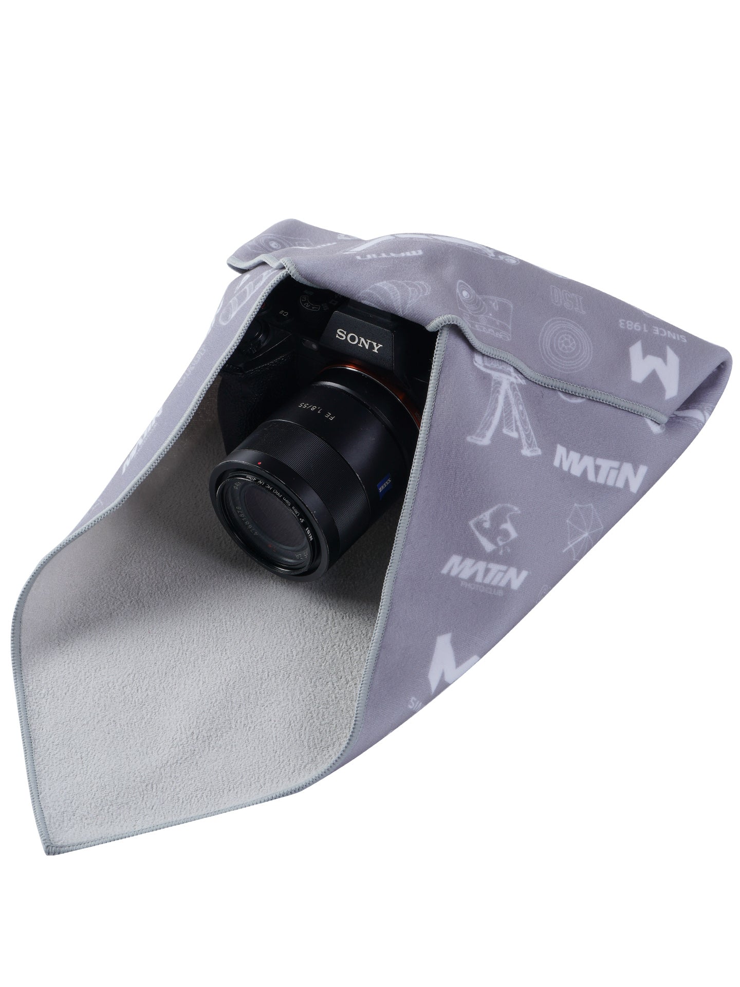 Martin kamera sehrli parça böyüdülmüş və qalınlaşdırılmışdır. Fuji, Sony, Canon, Panasonic, Nikon, SLR və mikro tək linzaların qorunması və saxlanması üçün uyğundur. Öz-özünə yapışandır və kompüterlər üçün tüy tökmür.