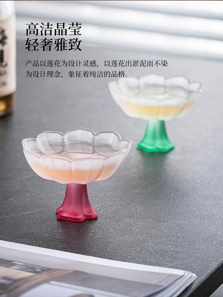 Şirli pastel qədəh, hündür şüşə çay fincanı, düyü şərabı soju fincanı, yüngül lüks, yüksək görünüş, ətirli çay stəkanı, usta fincan
