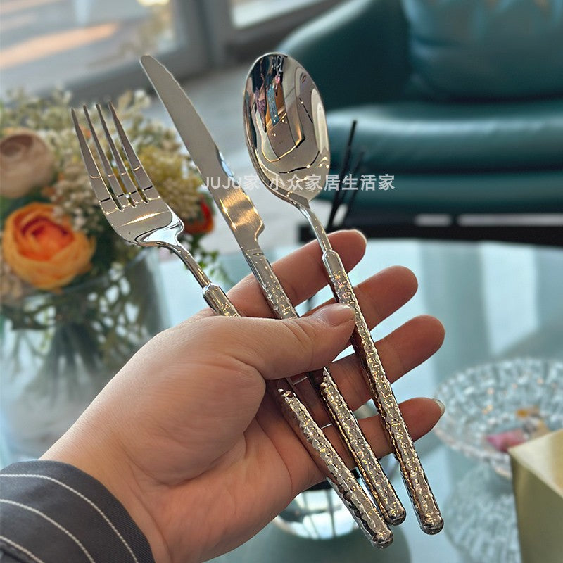 Fransız yüngül lüks almaz naxışlı uzun sap 304 paslanmayan poladdan hazırlanmış desert qaşığı və çəngəl biftek restoranı makaron kommersiya bıçaqları