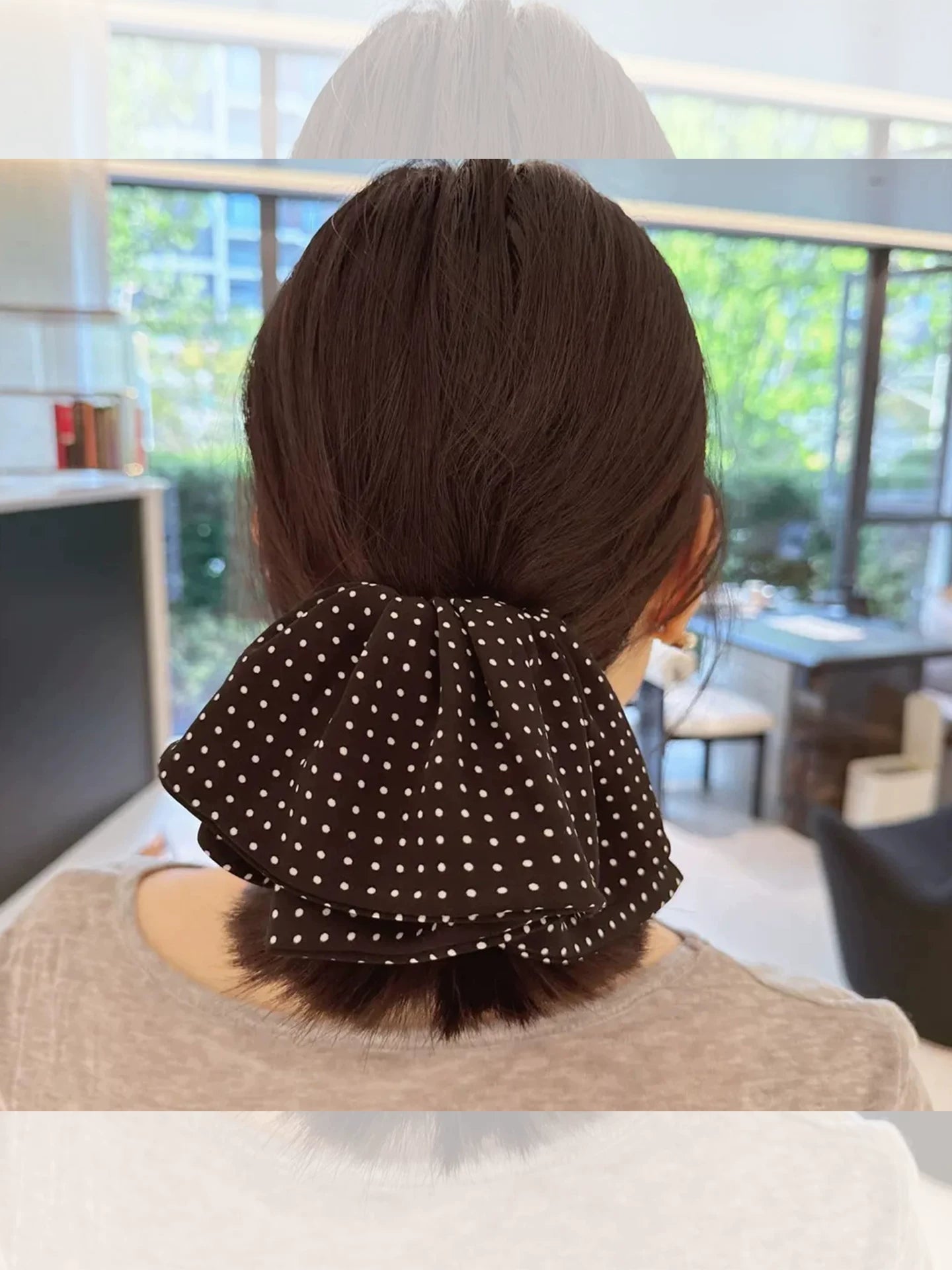 Yüngül lüks üslublu polka nöqtəli mini yubka saç klipi at quyruğu klipi 2025 qadınlar üçün yeni yüksək səviyyəli tam arxa baş tutma klipi