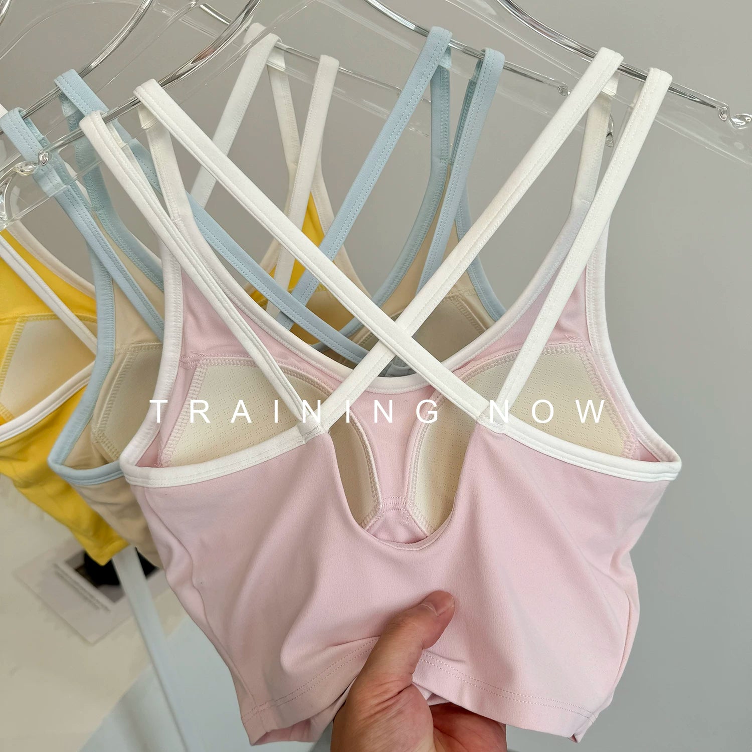 Qadınlar üçün idman büstqalteri, zərbəyə davamlı qaçış, gözəl bel, seksual yoqa jileti məşqi, peşəkar fitnes geyimi büstqalter, yay üst geyimi