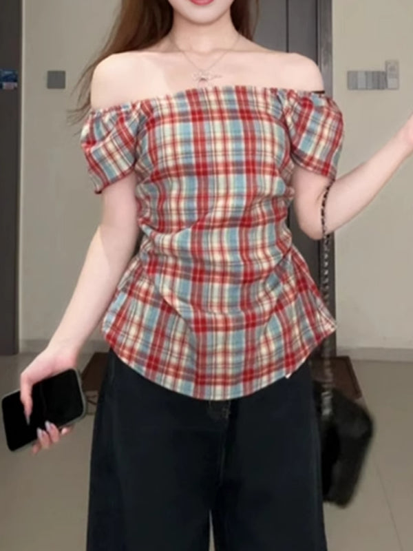 Böyük ölçülü qadın üçün çiyinləri açıq dama-dama köynək, 2026-cı il yay yeni dəbi, arıqladıcı və gözəl, şirin və ədviyyatlı top.