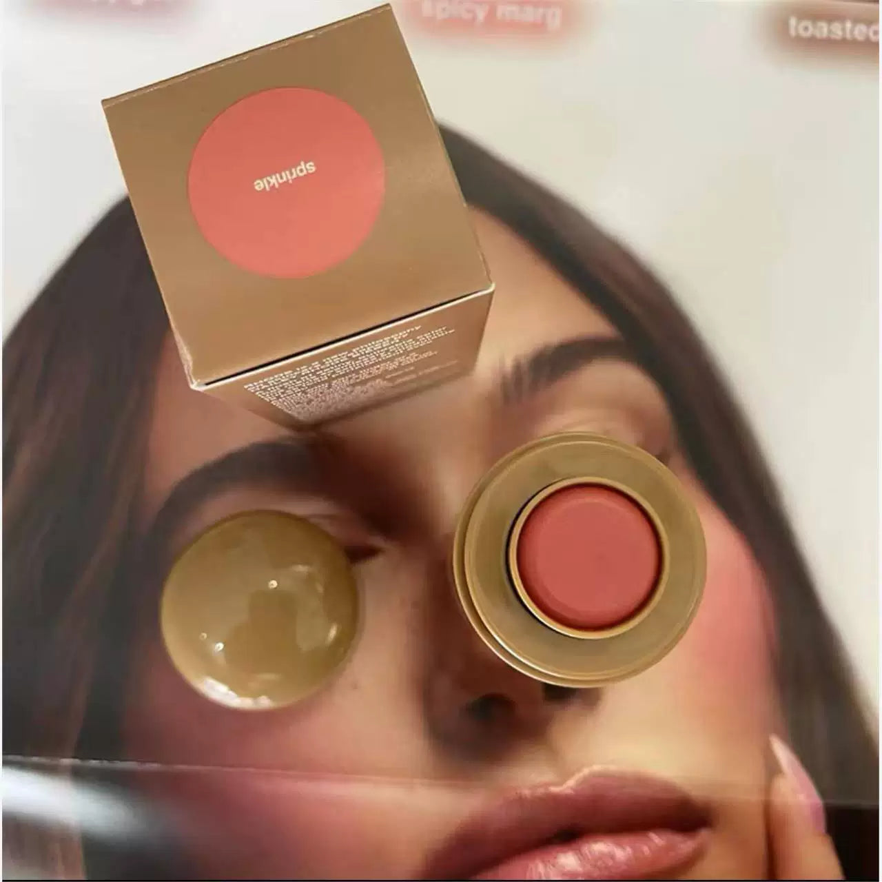 Rhode Hailey ənlik çubuğu (dodaq və yanaq üçün ikiqat istifadəli kontur kremi, donuz əskinası, orijinal qız məhsulu)