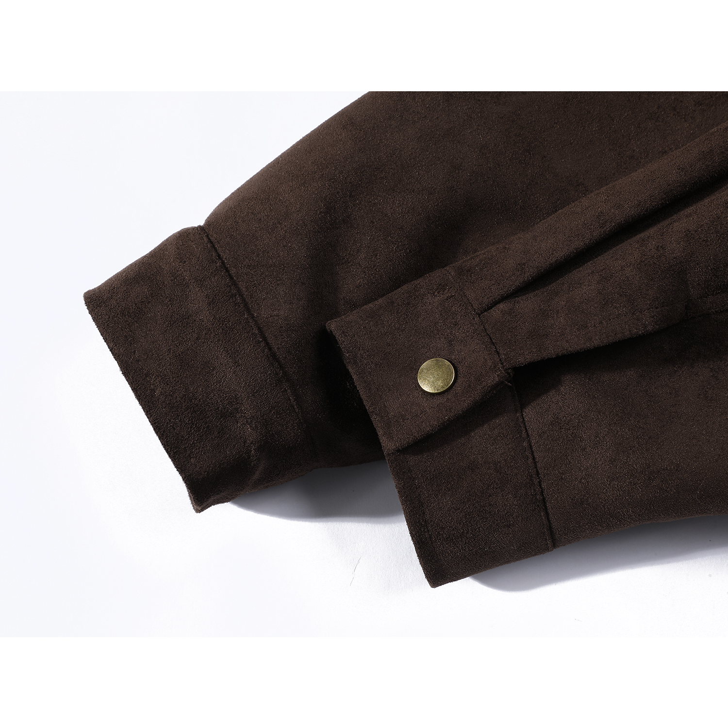 Cholisa-nın 2025-ci ilin payız və qış mövsümü üçün unikal və qalınlaşdırılmış yeni bir tərzdə hazırlanmış super şirin qısa zamşa pambıq örtüklü gödəkçəsi.