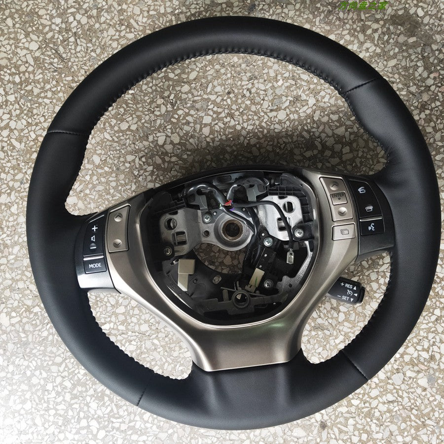 2012-2016 Lexus RX270/350/ES300/250 modelləri üçün əl ilə tikilmiş sükan örtükləri, üst dənəli mal dərisindən hazırlanmışdır.