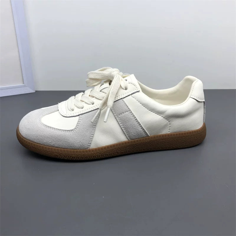 Women's shoes at discounted prices: German training shoes, genuine leather sneakers, new spring and fall casual shoes, women's suede cowhide Birken shoes, single shoes.