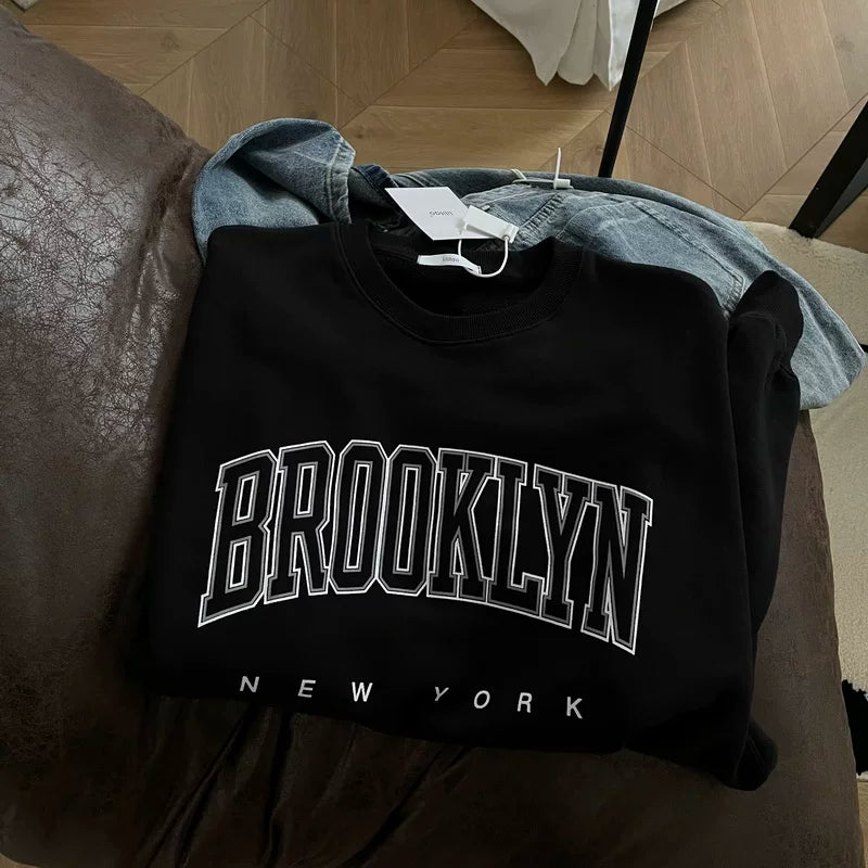 İxrac rəsmiləşdirməsi ~ Endirimli məhsullar: 2023 niş brend dizaynları, uniseks komanda yaxalı sviterlər, uzunqol gödəkçələr.