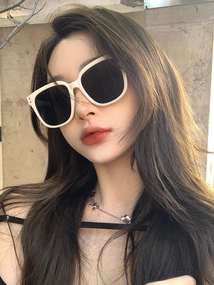 Qadınlar üçün ağ günəş eynəyi, günəşdən qorunma, İnternet məşhur eynəkləri, günəşdən qorunma, UV qoruma, miyopiyadan qorunma, böyük çərçivə, yuvarlaq üz, arıqlama