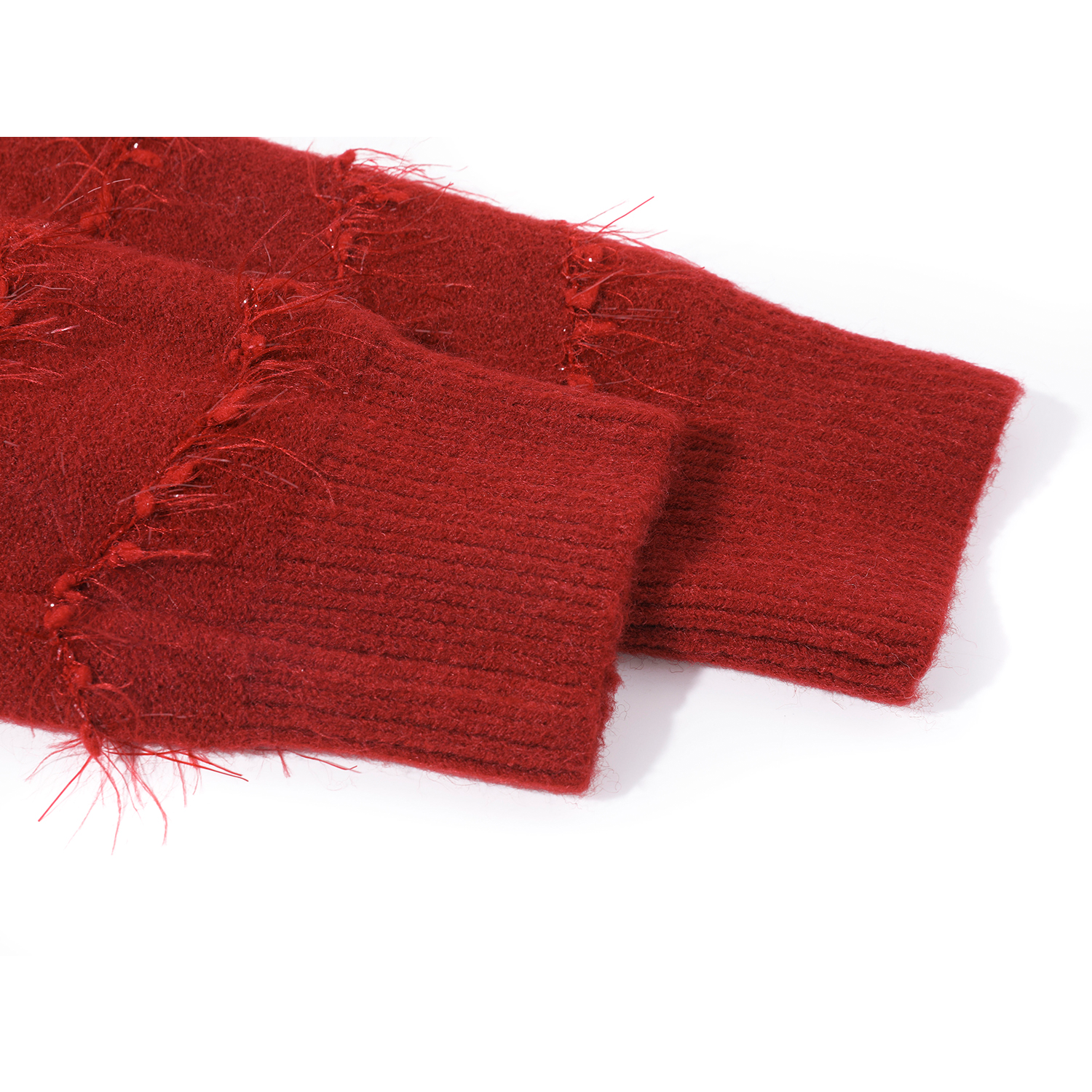 Bu ilin dəbli və gözəl Yeni il qadınlar üçün qırmızı sviter kardiqan, pulcuqlarla bəzədilmiş dizaynlı və çox gözəl toxunmuş kardiqan.