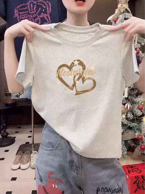 Ağacdələn Ancora Qırmızı Qısaqol Qadın T-shirti 2026 Yay Yeni Sevgi Çapı Boş Çox Yönlü Sağ Çiyin Top