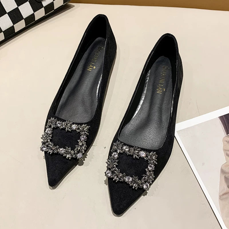 Qadınlar üçün 2025 Yeni Stil Zamşa Düz Rhinestone Tokalı Tək Ayaqqabı, Dayaz Ağız, Uclu Barmaq, Yumşaq Altlıq, Çoxfunksiyalı Qara Peşəkar İş Ayaqqabıları