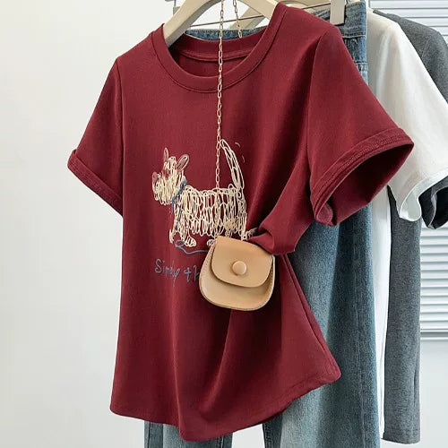 Böyük ölçülü, şık, unikal qısaqollu qadınlar üçün futbolka, yay dəbi, böyük ölçülü qadınlar üçün dairəvi yaxalı, çiyinsiz, arıqladıcı köynək.