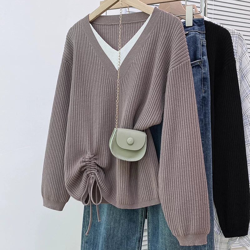 Xarici ticarət ixracı üçün orijinal sifariş geri götürülmüş, etiket kəsilmiş, payız və qış saxta iki hissəli V-yaxalı çəkmə sviter, böyük ölçülü qadın uzunqol trikotaj geyimləri