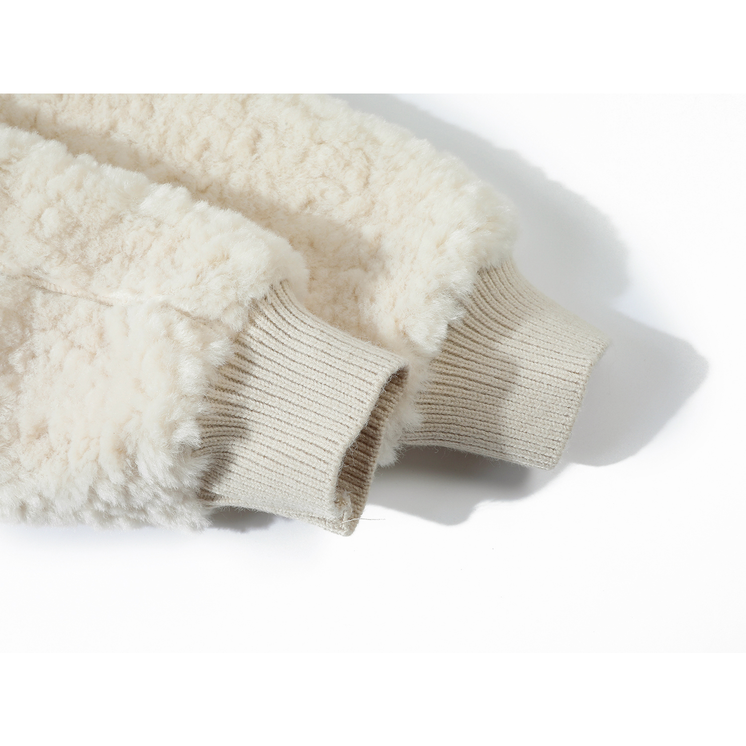 Cholisa Qadın Quzu Yunlu Qırxılmış Palto, 2025 Yeni Model, Qalınlaşdırılmış, Chaneldən ilhamlanmış, Payız və Qış üçün Super Gözəl Palto