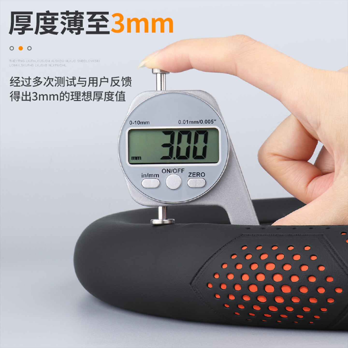 Honda HR-V steering wheel cover made of soft, comfortable, wear-resistant, breathable, sweat-absorbent, non-slip, ultra-thin Nappa leather.