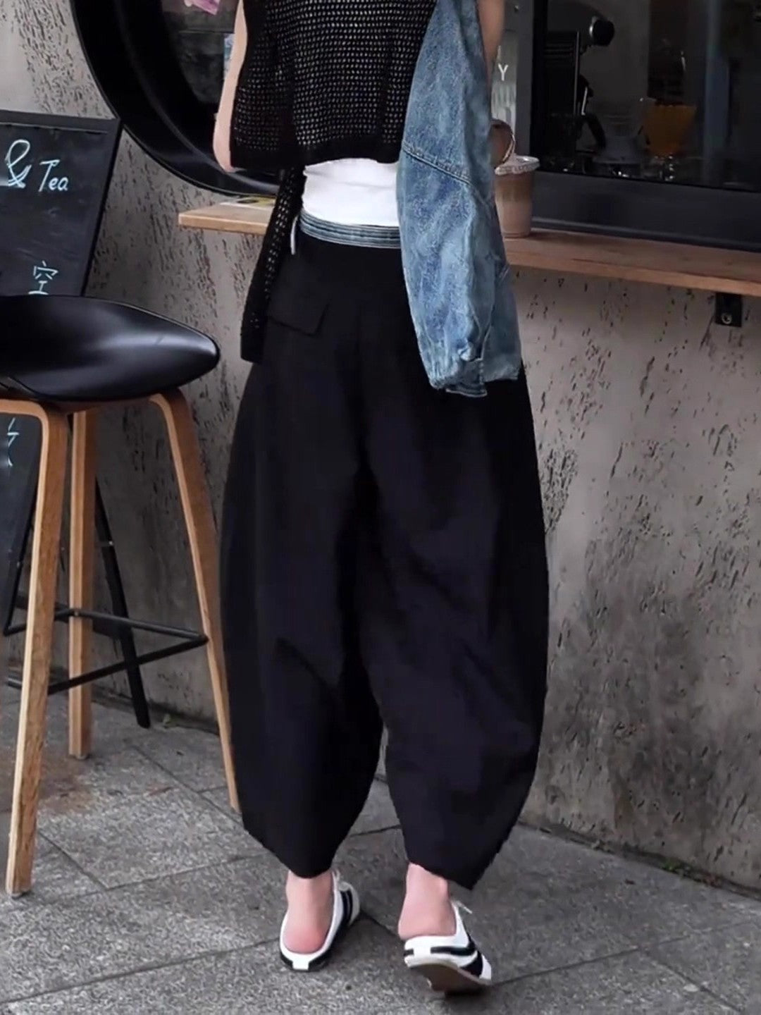 Böyük ölçülü qadın rahat və geniş gündəlik şalvarları, yeni 2026-cı ilin yaz modası, yüksək belli, arıqladıcı, qısa, əyri hərəm şalvarları.