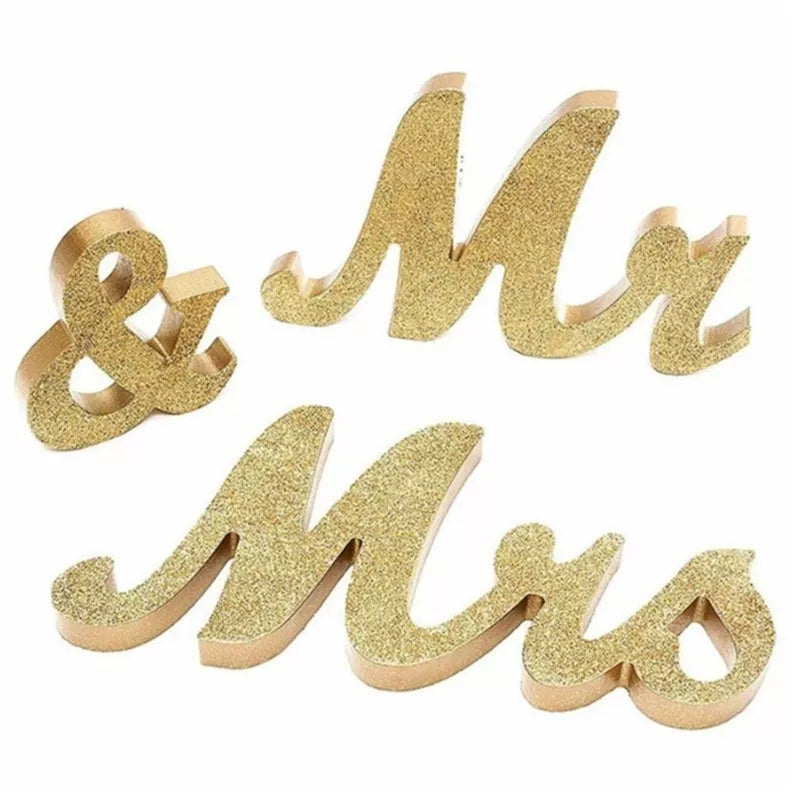 MR MRS TOY letter ornaments, wedding-themed decorations, wedding room setup, wedding party props