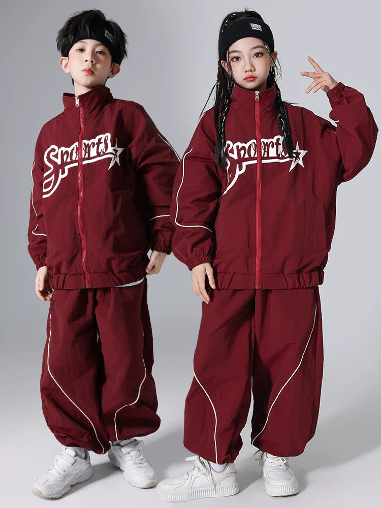 Uşaqlar üçün hip-hop küçə rəqsi dəb tamaşası geyimləri, yaz və payız oğlan və qız idman növləri ibtidai məktəb sinif forması dəstləri ilə görüşür