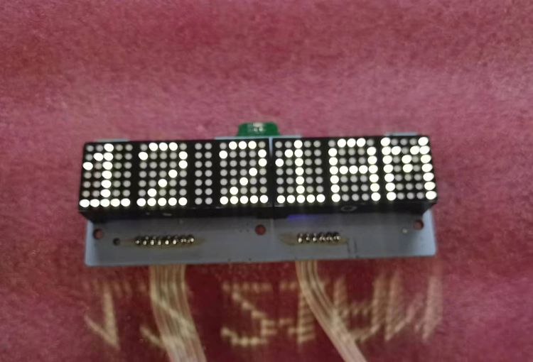 20W Bluetooth səs gücləndirici lövhəsində DIY tədqiqatı AD52068 çip led rəqəmsal boru nöqtə matrisi ekran modulu