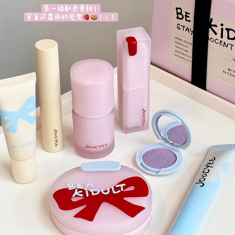 [Əsas Yeni Gəliş] Böyüklər və Uşaqlar üçün Məhdud Buraxılışlı Maya Rəng Seriyası: Dodaq Boyası, Dodaq Parıldadıcısı, Çox Məqsədli Krem, Ənlik, Vurğulayıcı, Göz Kölgəsi (Orijinal)