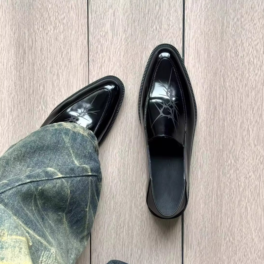 Kişilər üçün uclu qara dəri ayaqqabı, yüksək səviyyəli model, platforma altlıq, hündürdaban, Britaniya üslubunda, sürüşməyən, işgüzar gündəlik, işgüzar səfərlər üçün loferlər