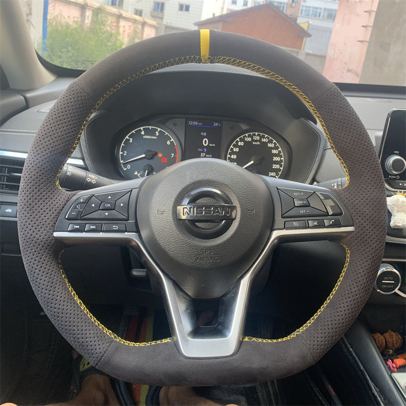 Nissan 14th Generation Sylphy, Teana, Terra, Qashqai, Kicks, X-Trail, Tiida - Hand-stitched suede steering wheel cover