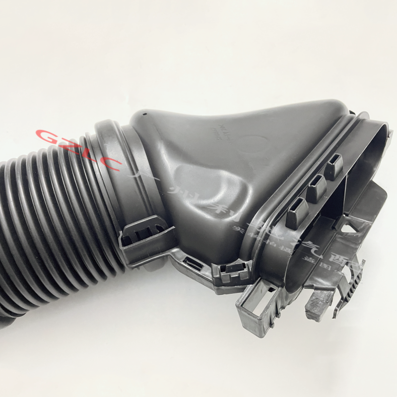 Mercedes-Benz C-Class və E-Class W206 hava filtrləri, W214 giriş boruları və C200, C260, E260 və E300 giriş boruları ilə uyğun gəlir.