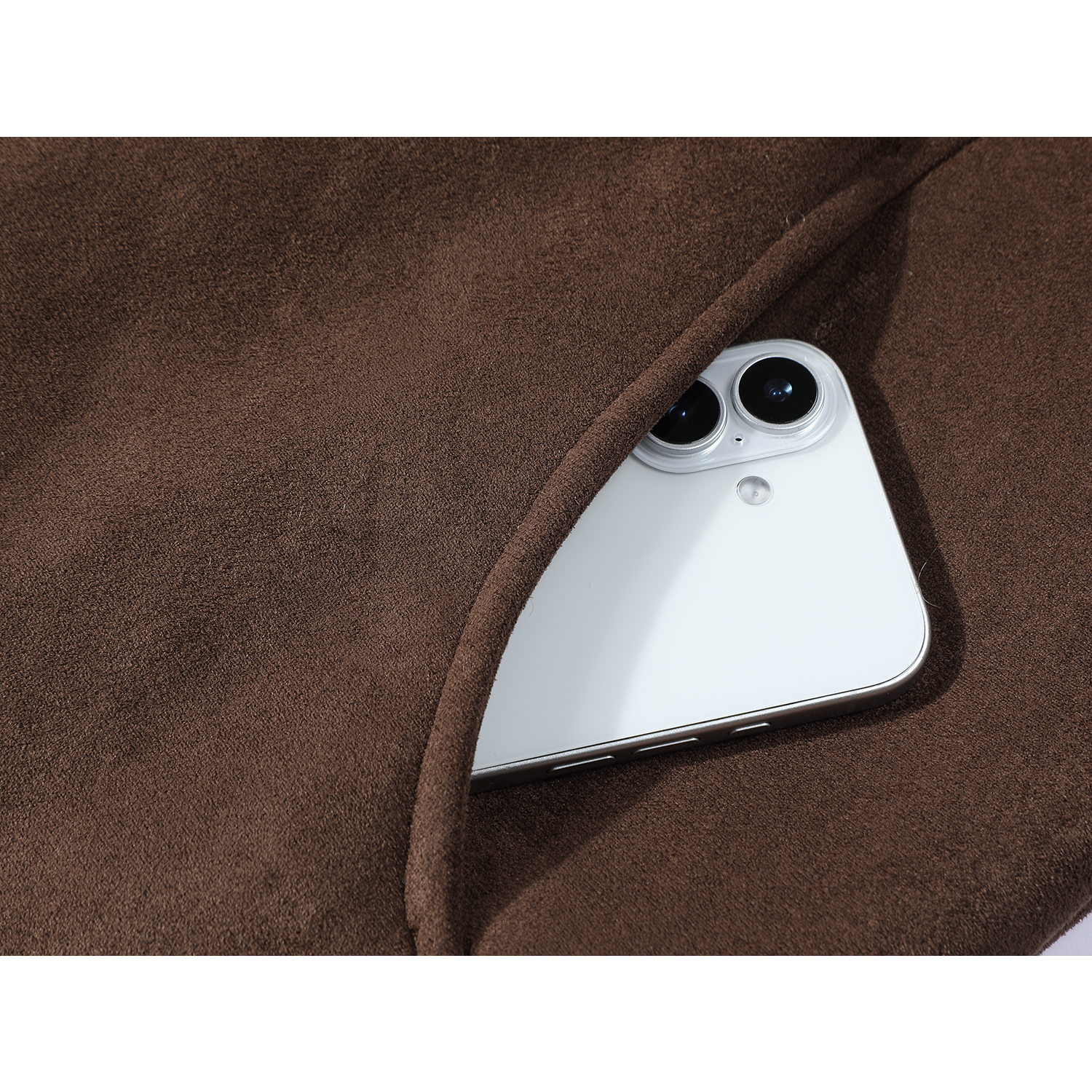 Cholisa-nın çox şirin, yun astarlı, qalınlaşdırılmış quzu yunundan zamşa paltosu, qadınlar üçün isti qış üst geyimi.